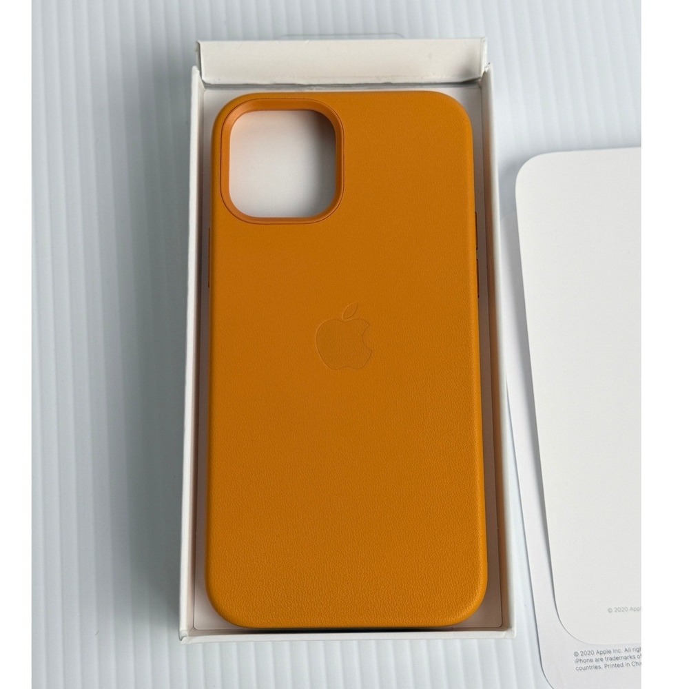 Apple iPhone 12 12 Pro Leather Case MagSafe California Poppy Orange